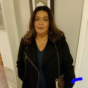 Meet your Posher, Juana